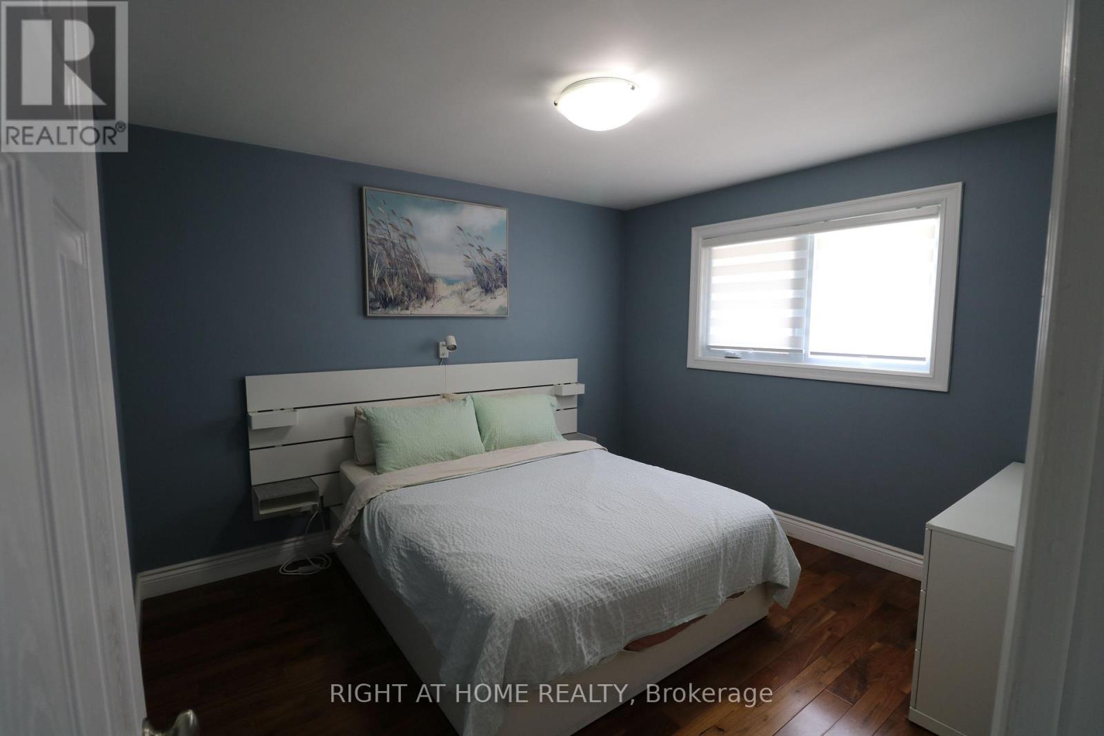 7 Eleventh Street, Toronto, Ontario  M8V 3G2 - Photo 20 - W12672948