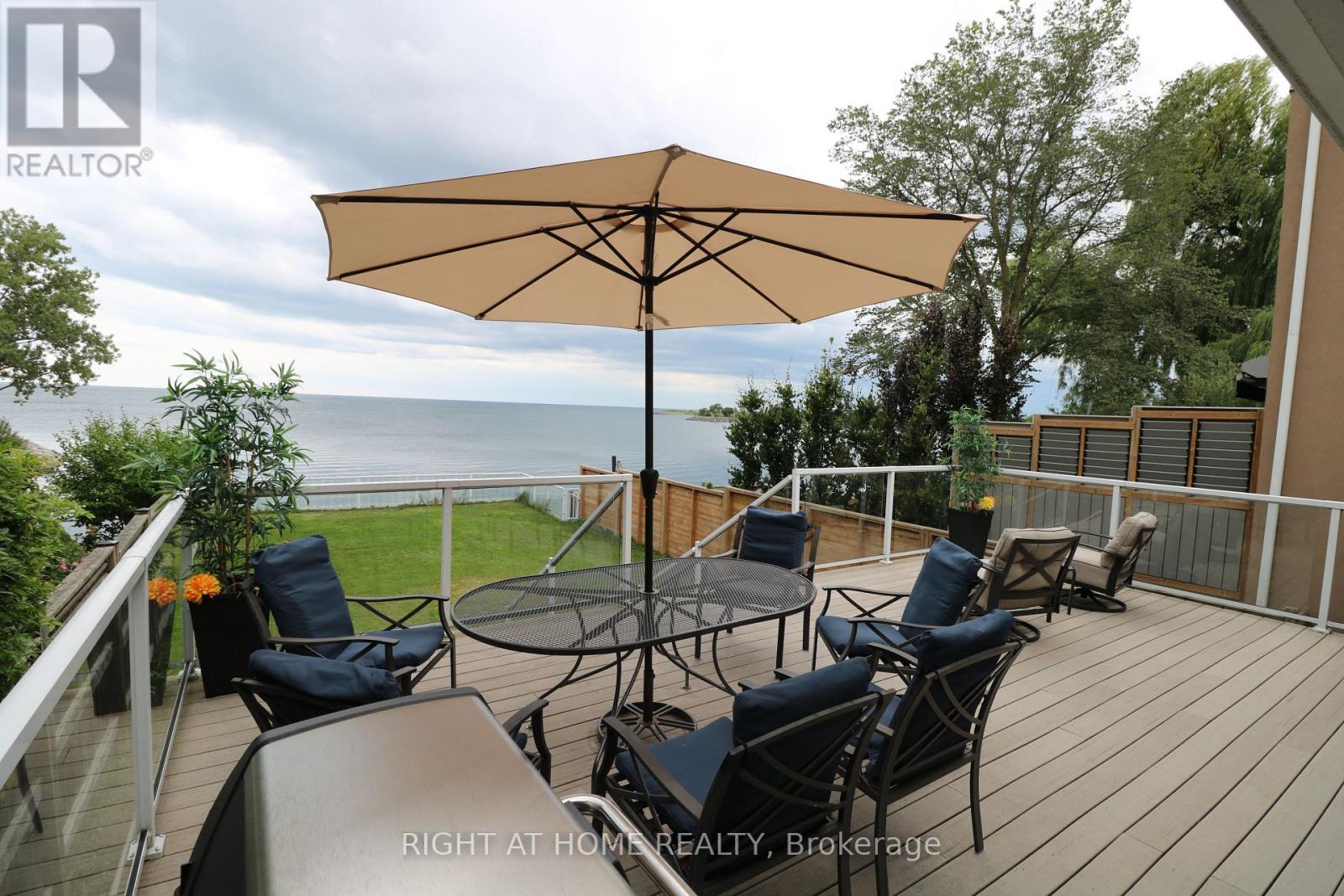 7 Eleventh Street, Toronto, Ontario  M8V 3G2 - Photo 8 - W12672948