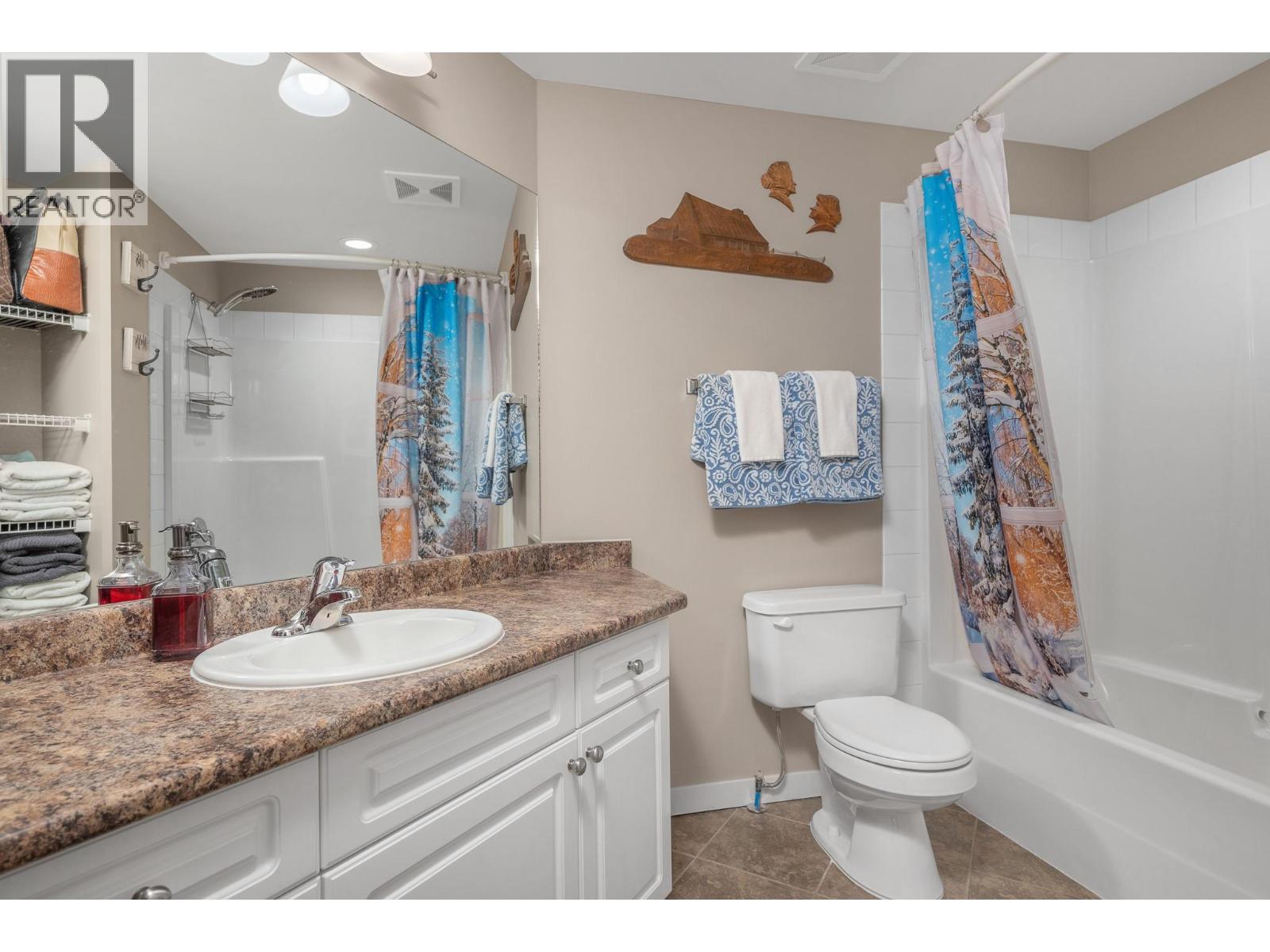 3550 Woodsdale Road Unit# 213, Lake Country, British Columbia  V4V 2P5 - Photo 18 - 10373719