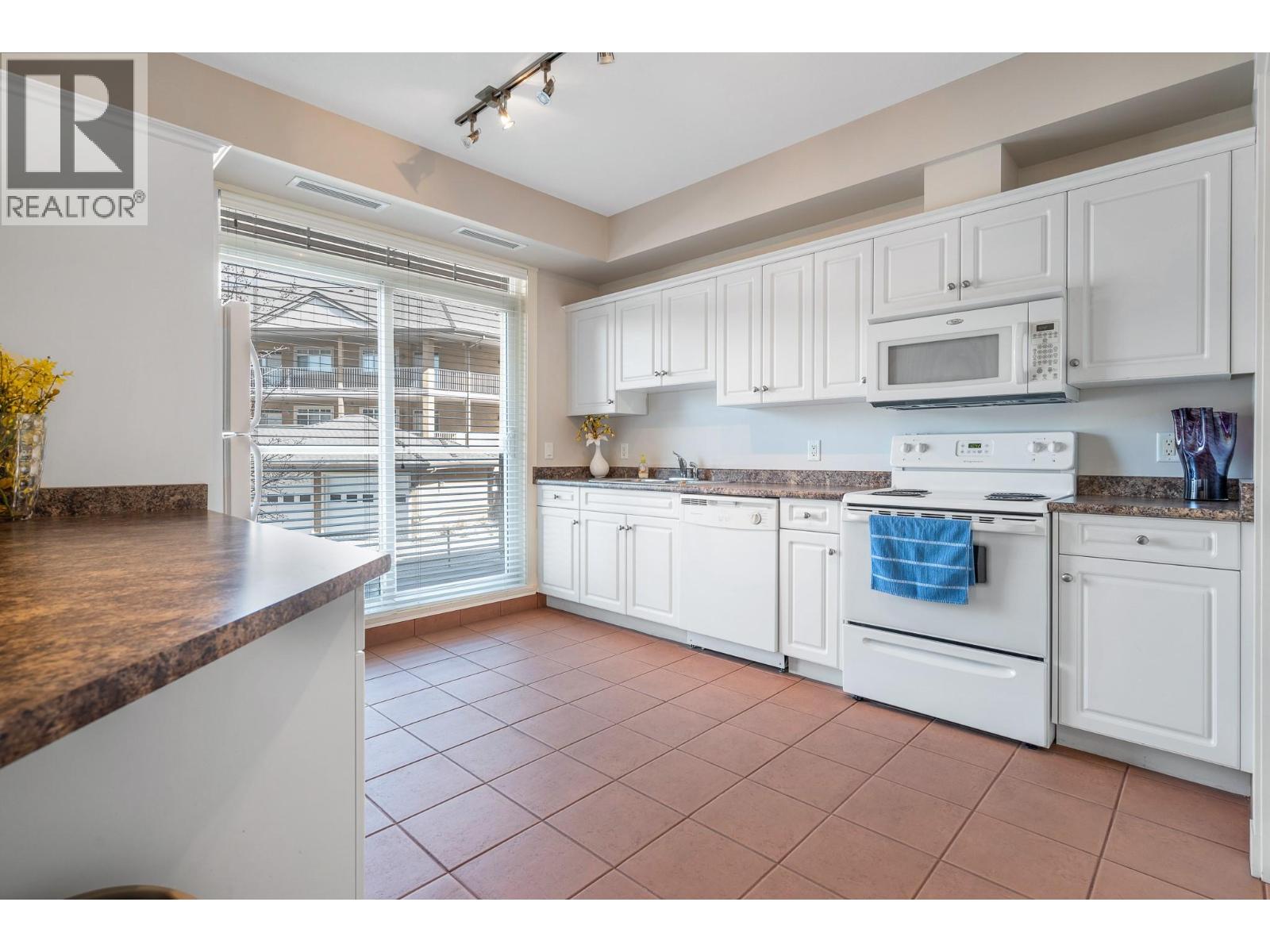 3550 Woodsdale Road Unit# 213, Lake Country, British Columbia  V4V 2P5 - Photo 23 - 10373719