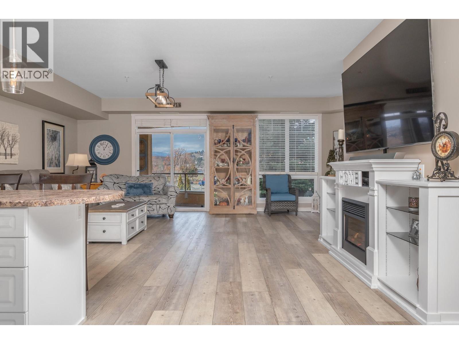 3550 Woodsdale Road Unit# 213, Lake Country, British Columbia  V4V 2P5 - Photo 4 - 10373719