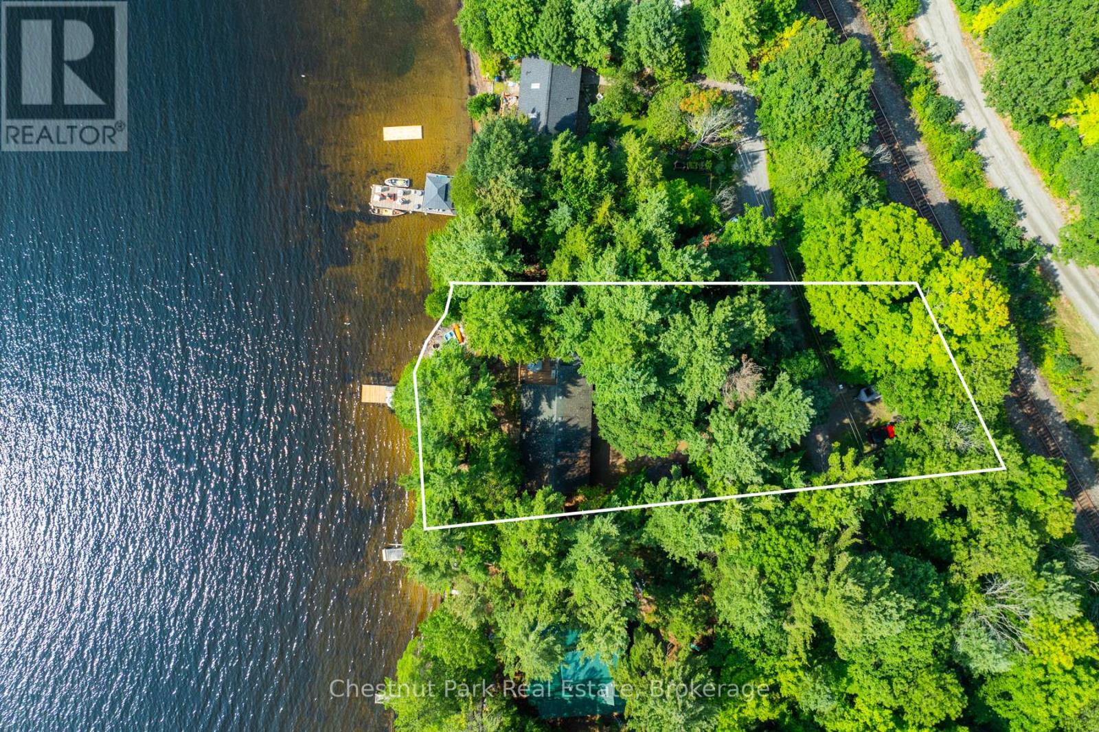 Unit #8 - 1111 Buckeye Road, Muskoka Lakes, Ontario  P0C 1H0 - Photo 5 - X12729376