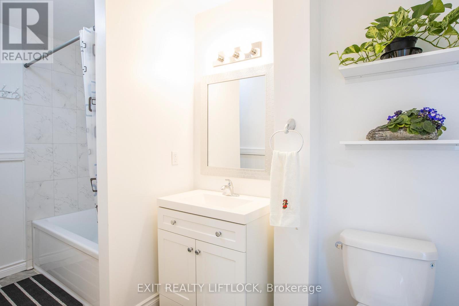 4922 Highway 7, Kawartha Lakes, Ontario  K0L 2W0 - Photo 24 - X12729384