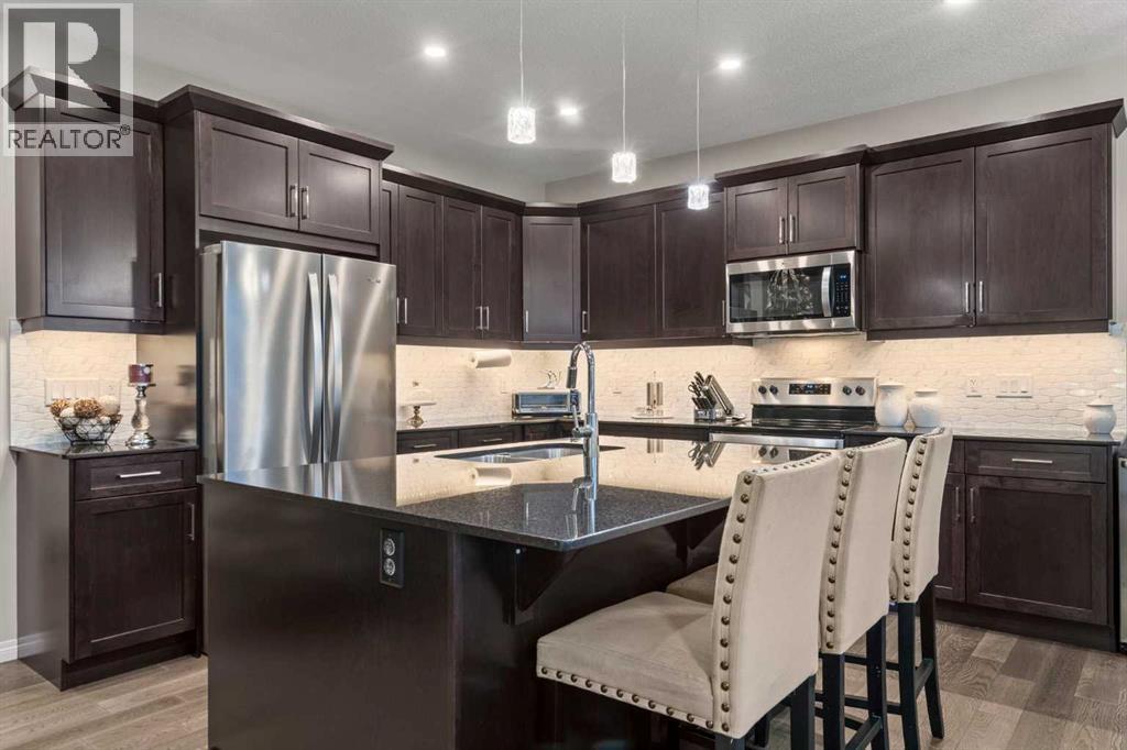 271 Chelsea Heath, Chestermere, Alberta  T1X 2N4 - Photo 2 - A2275004