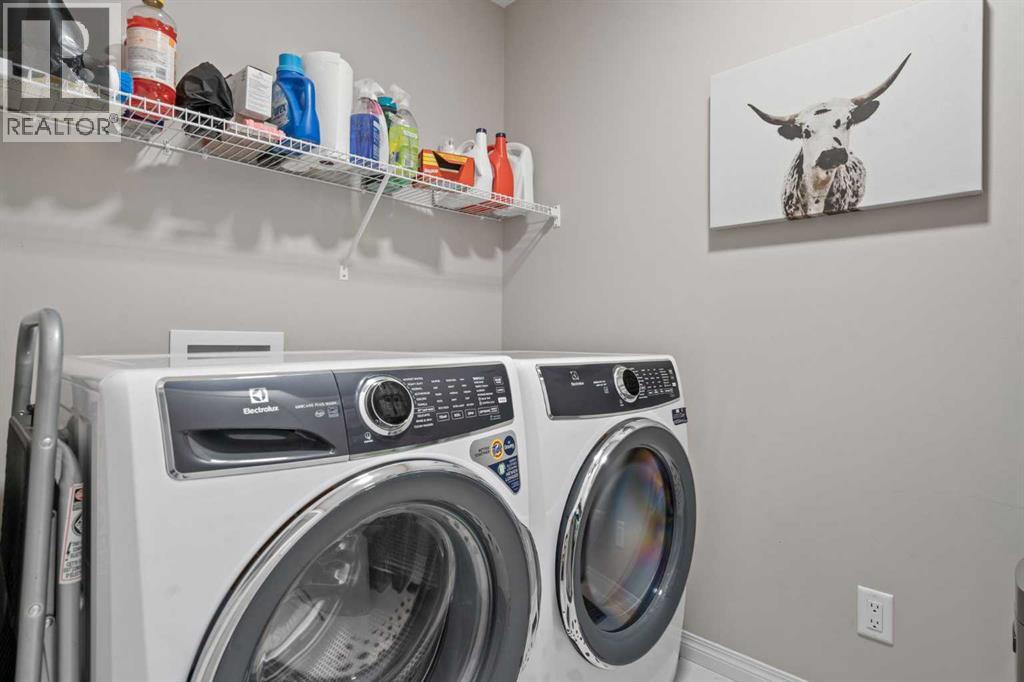 271 Chelsea Heath, Chestermere, Alberta  T1X 2N4 - Photo 34 - A2275004