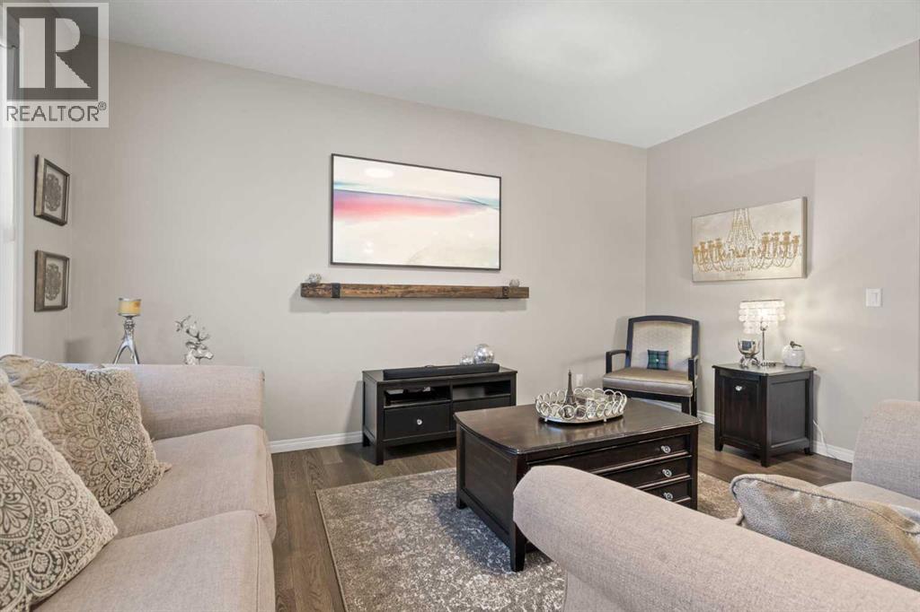 271 Chelsea Heath, Chestermere, Alberta  T1X 2N4 - Photo 12 - A2275004