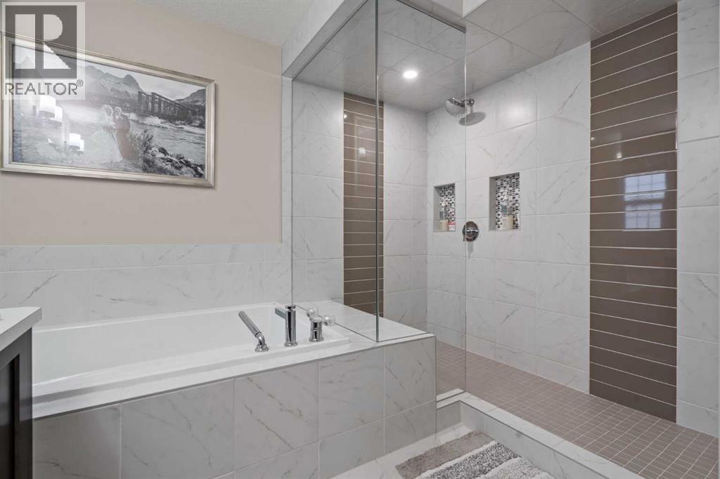 271 Chelsea Heath, Chestermere, Alberta  T1X 2N4 - Photo 27 - A2275004