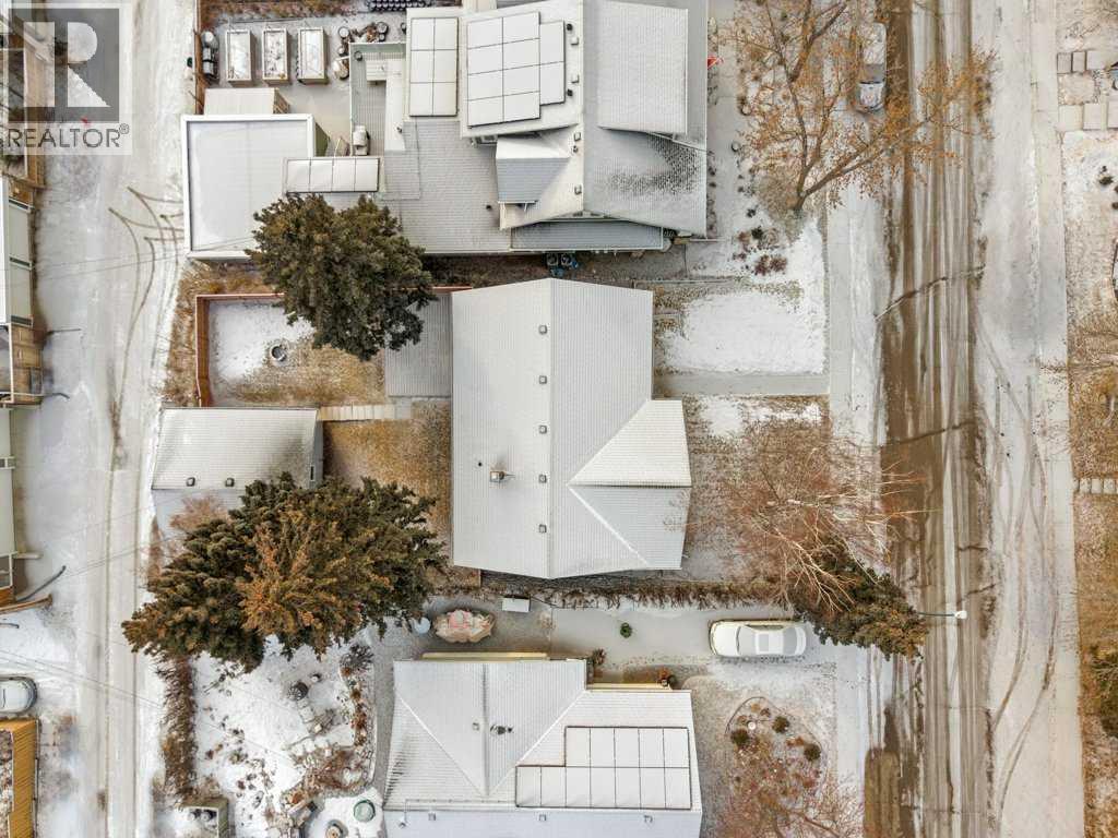 2719 Chalice Road Nw, Calgary, Alberta  T2L 1C7 - Photo 44 - A2280301