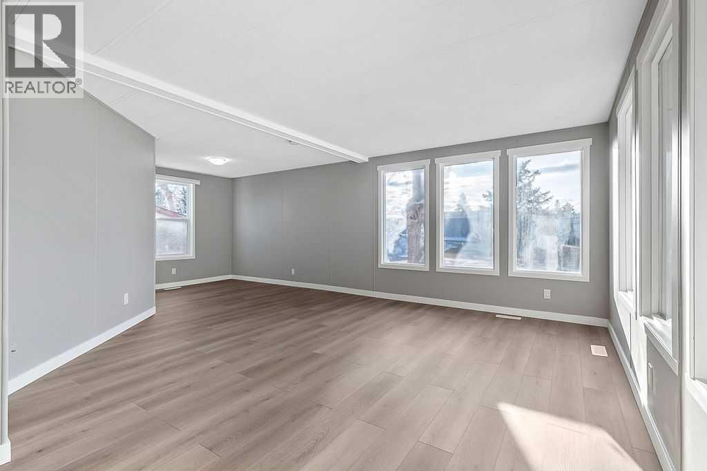 437 Kanell Drive Ne, High River, Alberta  T1V 1J6 - Photo 5 - A2281188