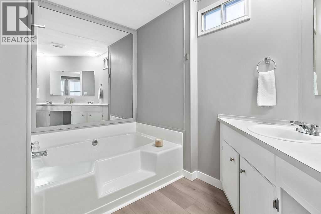 437 Kanell Drive Ne, High River, Alberta  T1V 1J6 - Photo 16 - A2281188