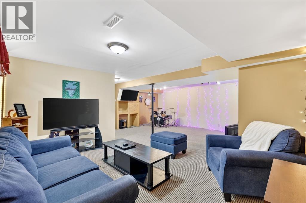 941 Ranchview Crescent Nw, Calgary, Alberta  T3G 1A4 - Photo 20 - A2281352