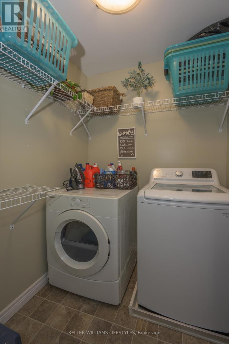 6811 Vallas Circle, London South, Ontario  N6P 0B5 - Photo 24 - X12729346