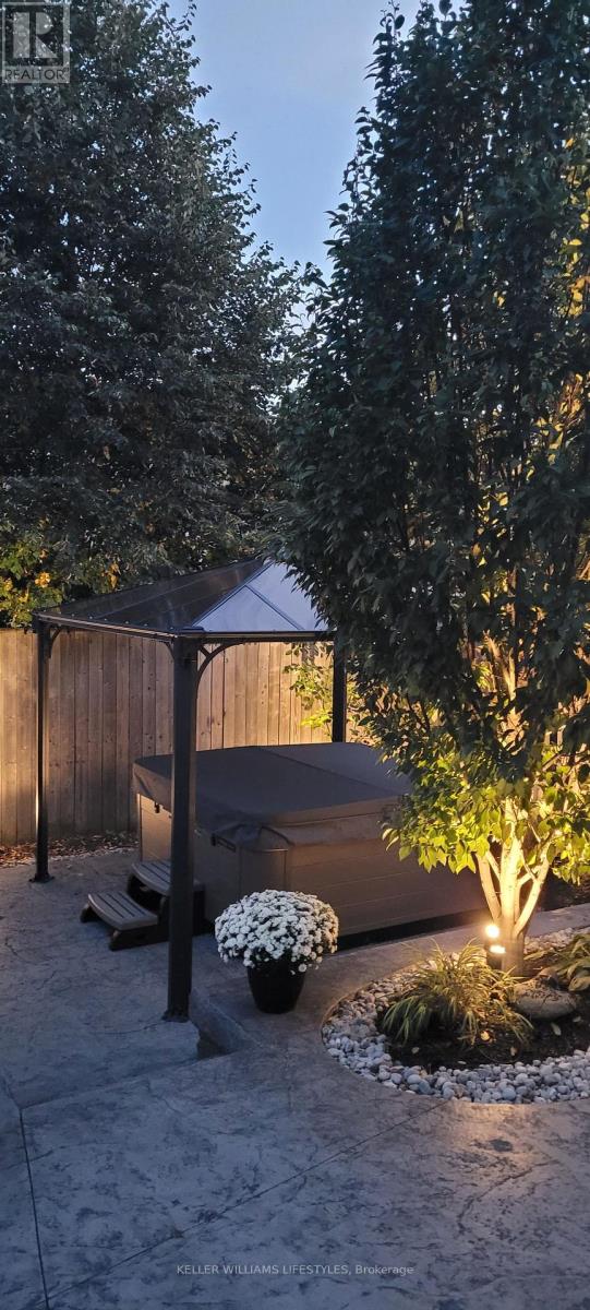 6811 Vallas Circle, London South, Ontario  N6P 0B5 - Photo 35 - X12729346