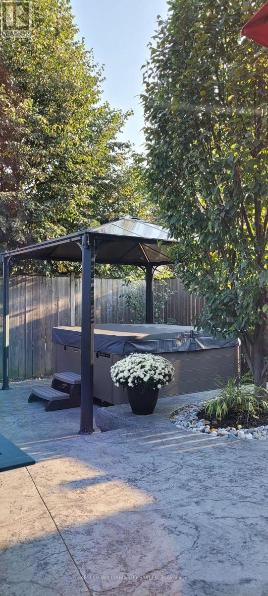 6811 Vallas Circle, London South, Ontario  N6P 0B5 - Photo 37 - X12729346