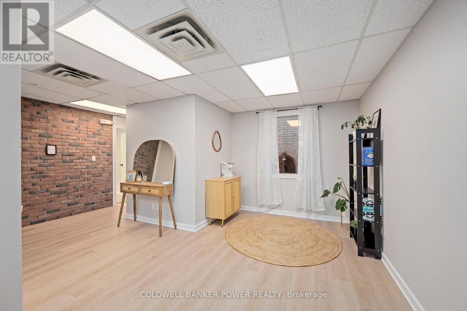 159 Albert Street, London East, Ontario  N6A 1L9 - Photo 5 - X12729472