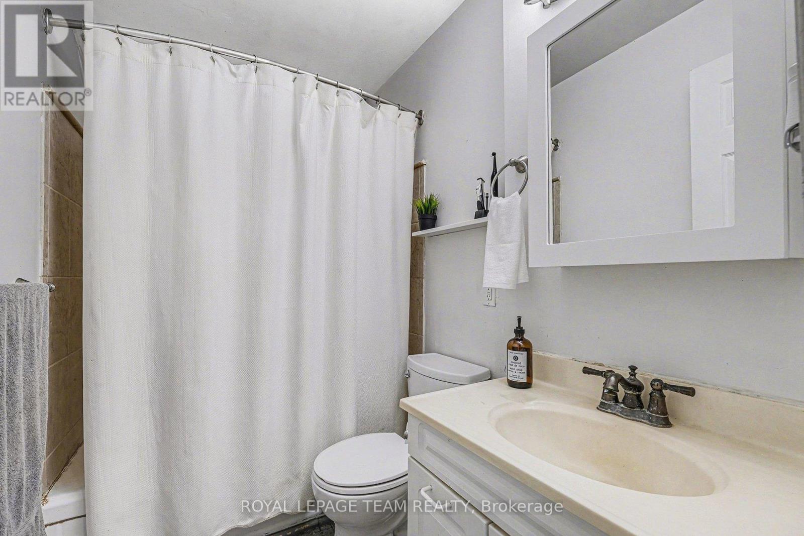 5725 County 18 Road, Augusta, Ontario  K0E 1X0 - Photo 21 - X12729426