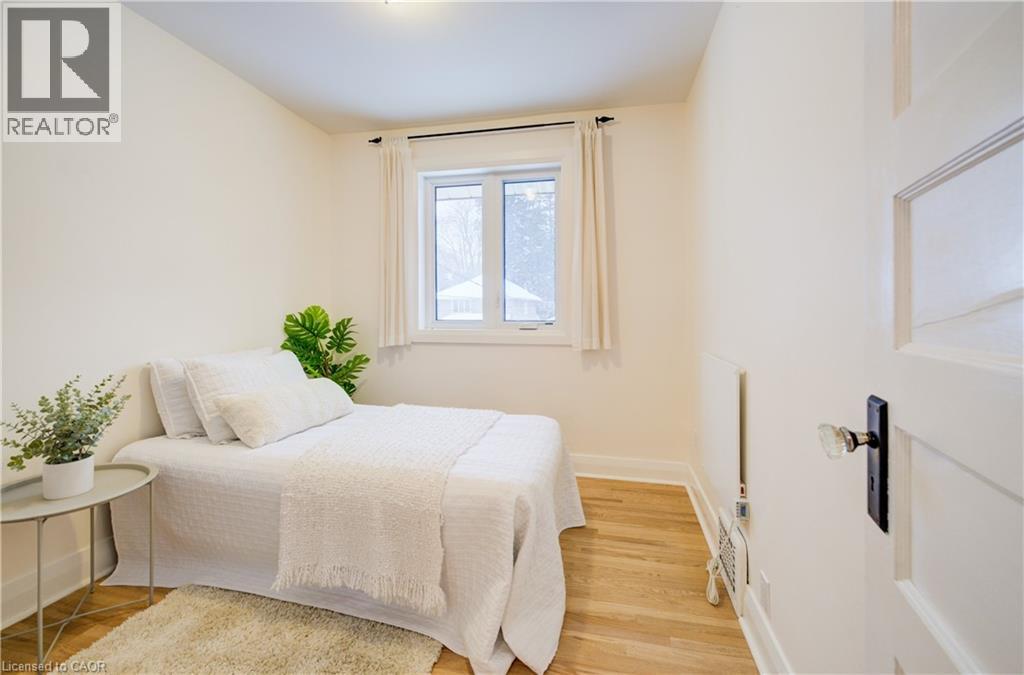 122 Belmont Avenue, Waterloo, Ontario  N2L 2A9 - Photo 39 - 40800277