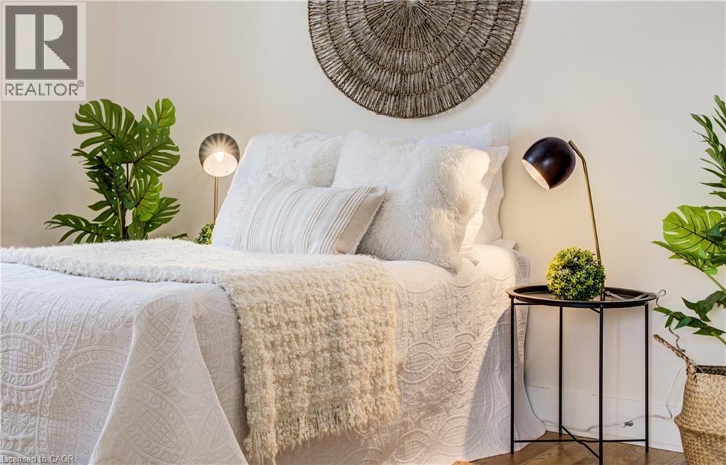 122 Belmont Avenue, Waterloo, Ontario  N2L 2A9 - Photo 41 - 40800277