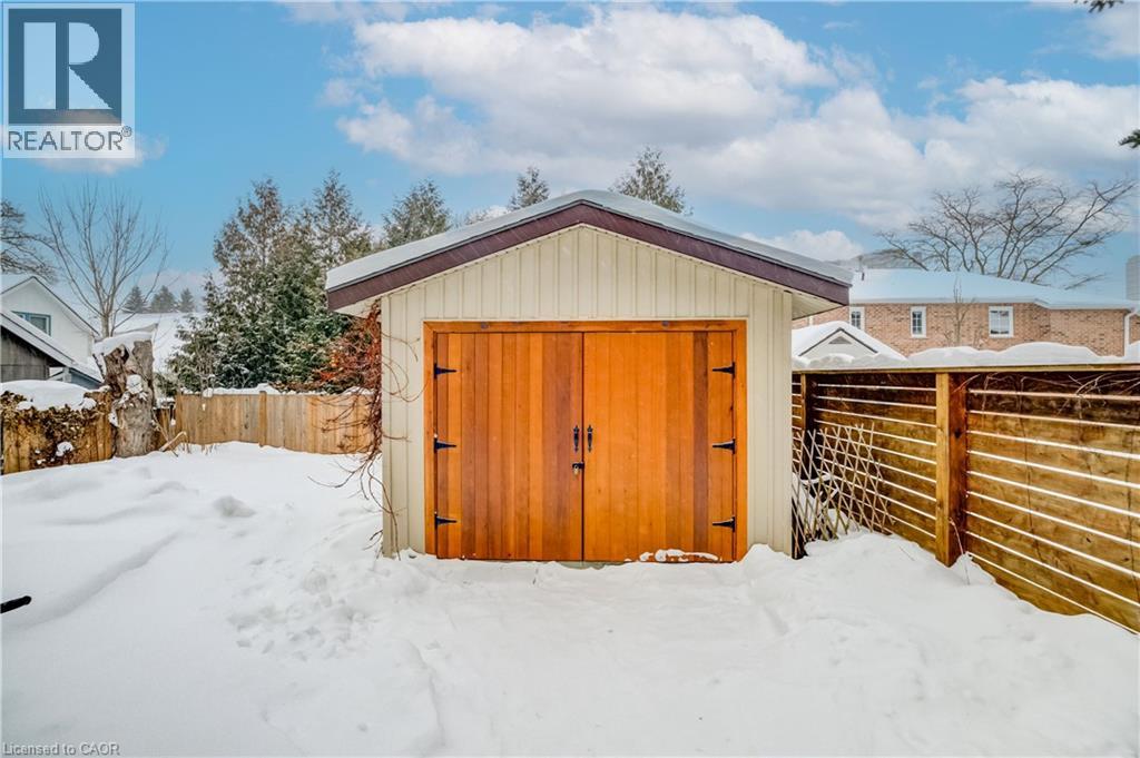 122 Belmont Avenue, Waterloo, Ontario  N2L 2A9 - Photo 43 - 40800277