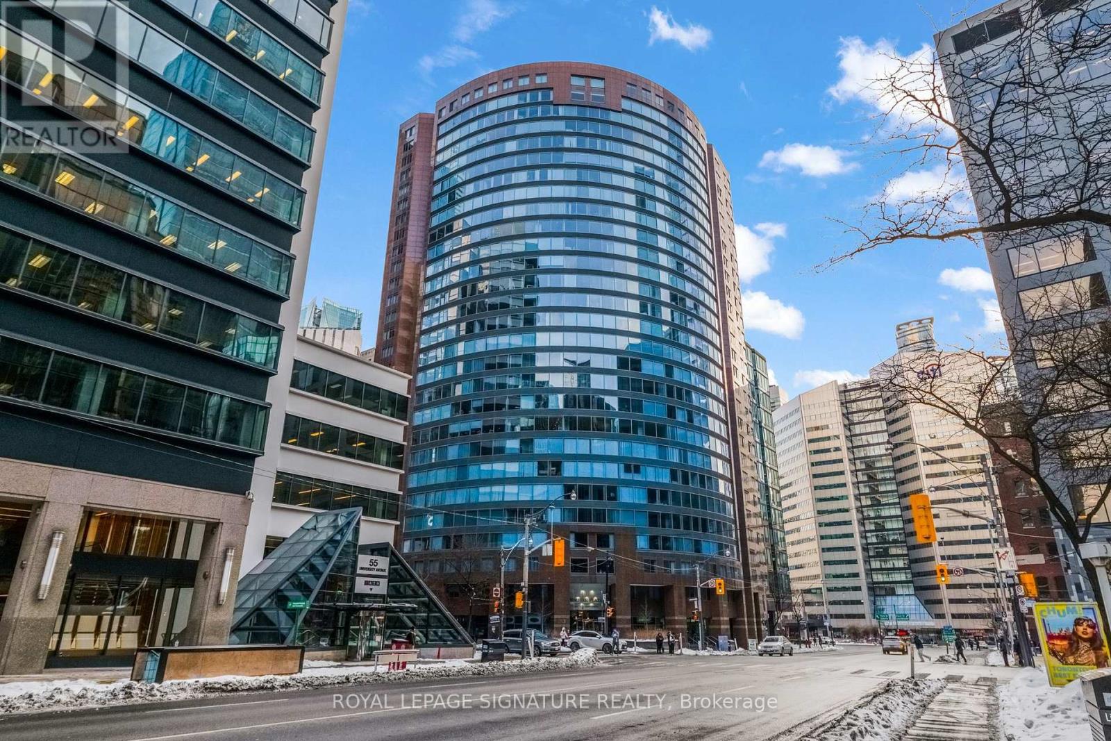 1702 - 33 UNIVERSITY AVENUE, Toronto, Ontario