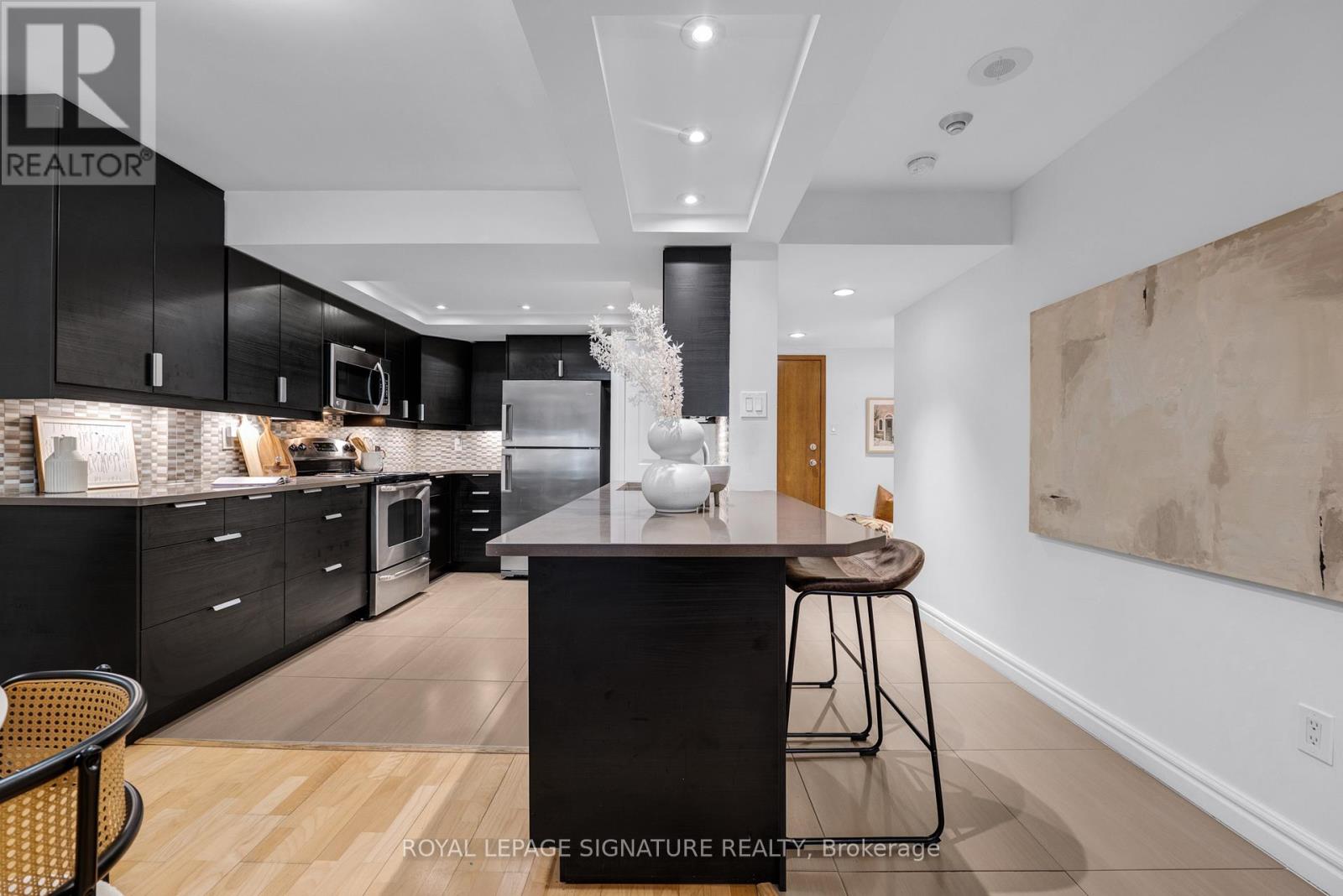 1702 - 33 University Avenue, Toronto, Ontario  M5J 2S7 - Photo 14 - C12729400