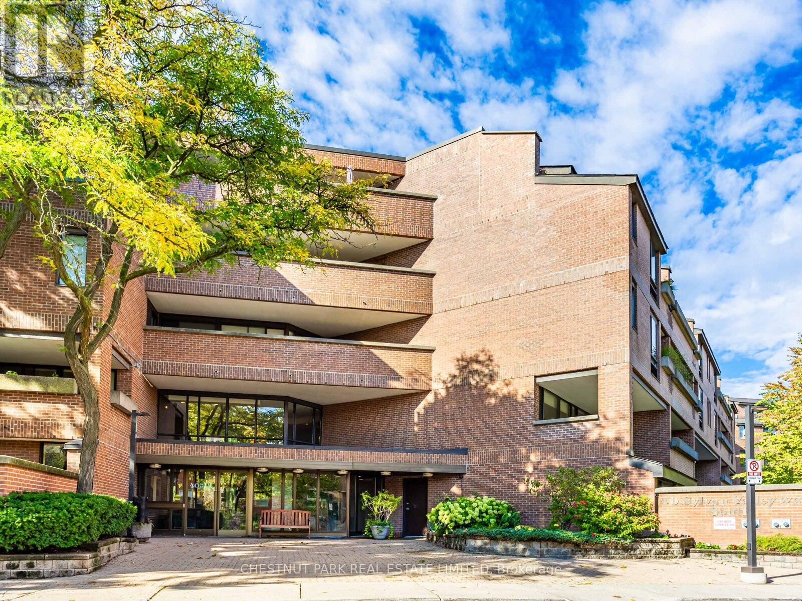 507 - 40 Sylvan Valleyway, Toronto, Ontario  M5M 4M3 - Photo 2 - C12729404