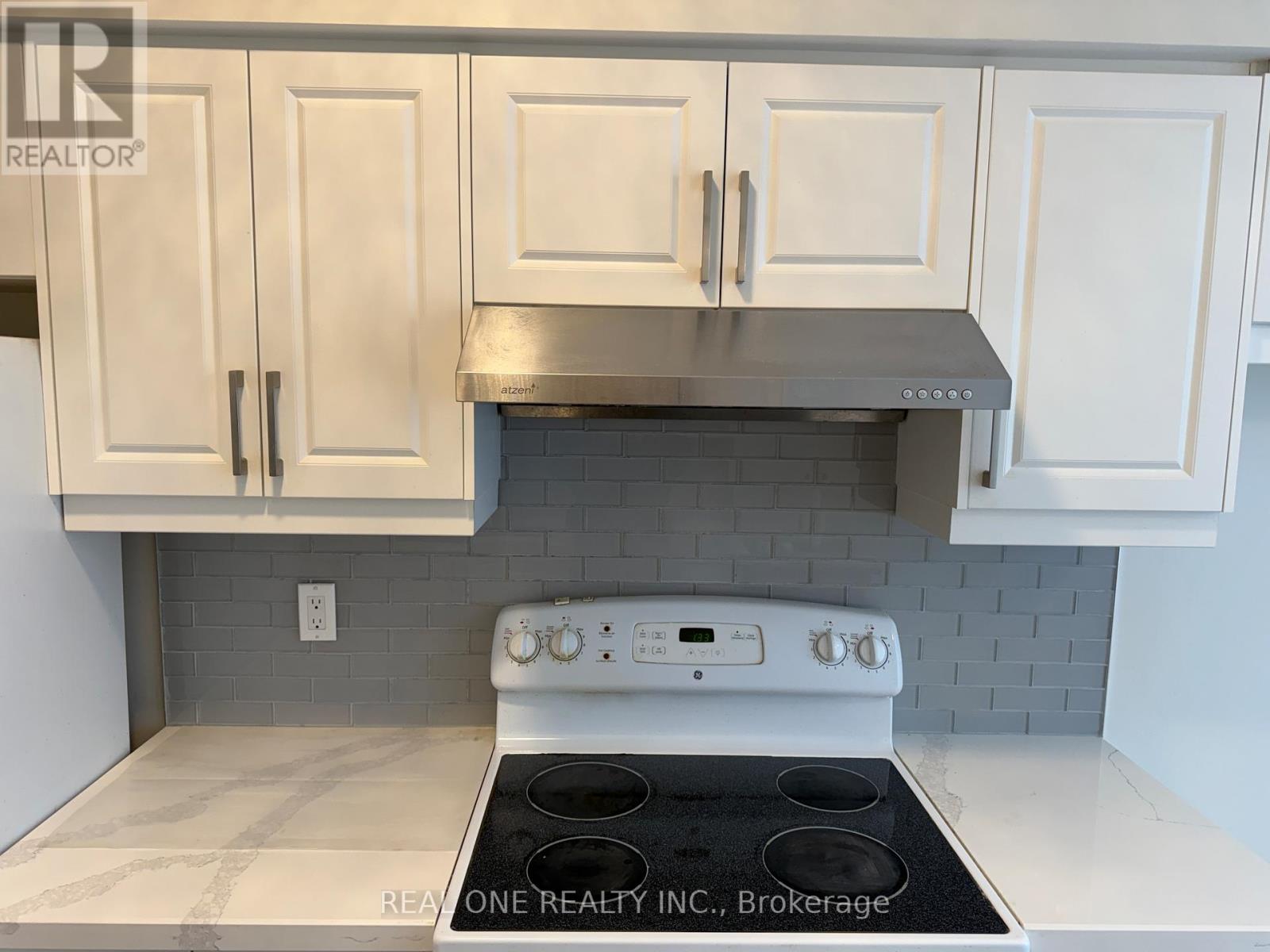 102 - 35 Empress Avenue, Toronto, Ontario  M2N 6T3 - Photo 4 - C12729414