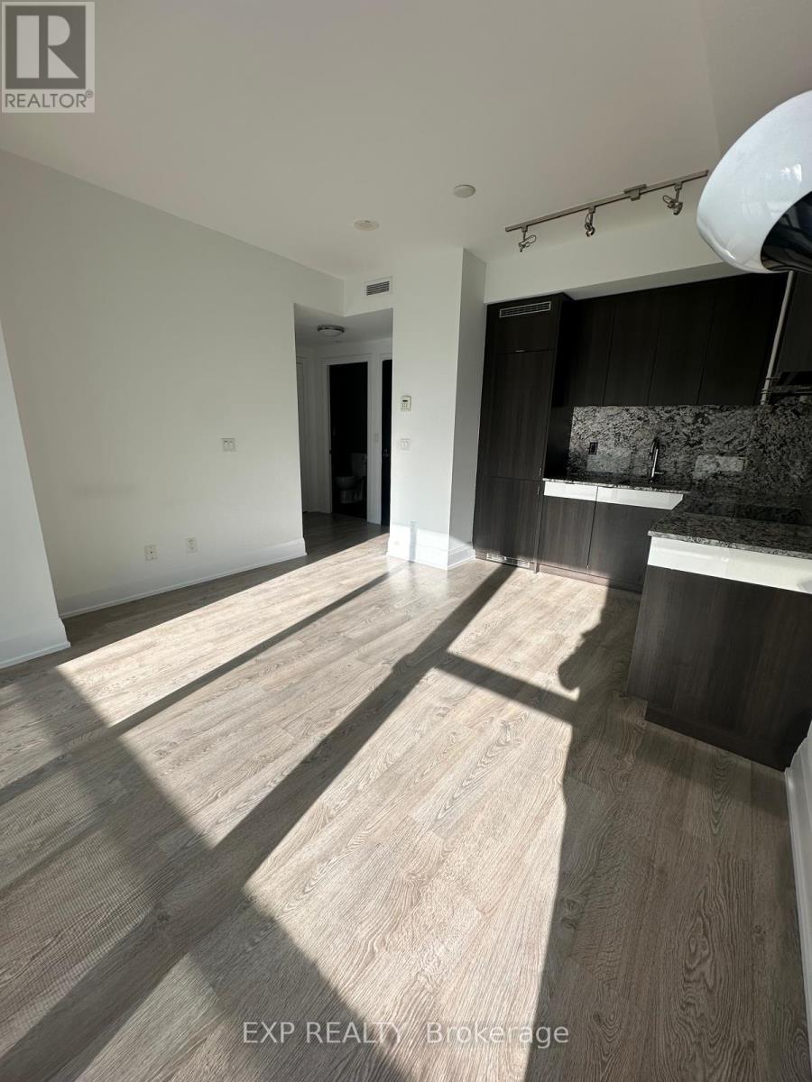 1408 - 101 Erskine Avenue, Toronto, Ontario  M4P 0C5 - Photo 2 - C12729442