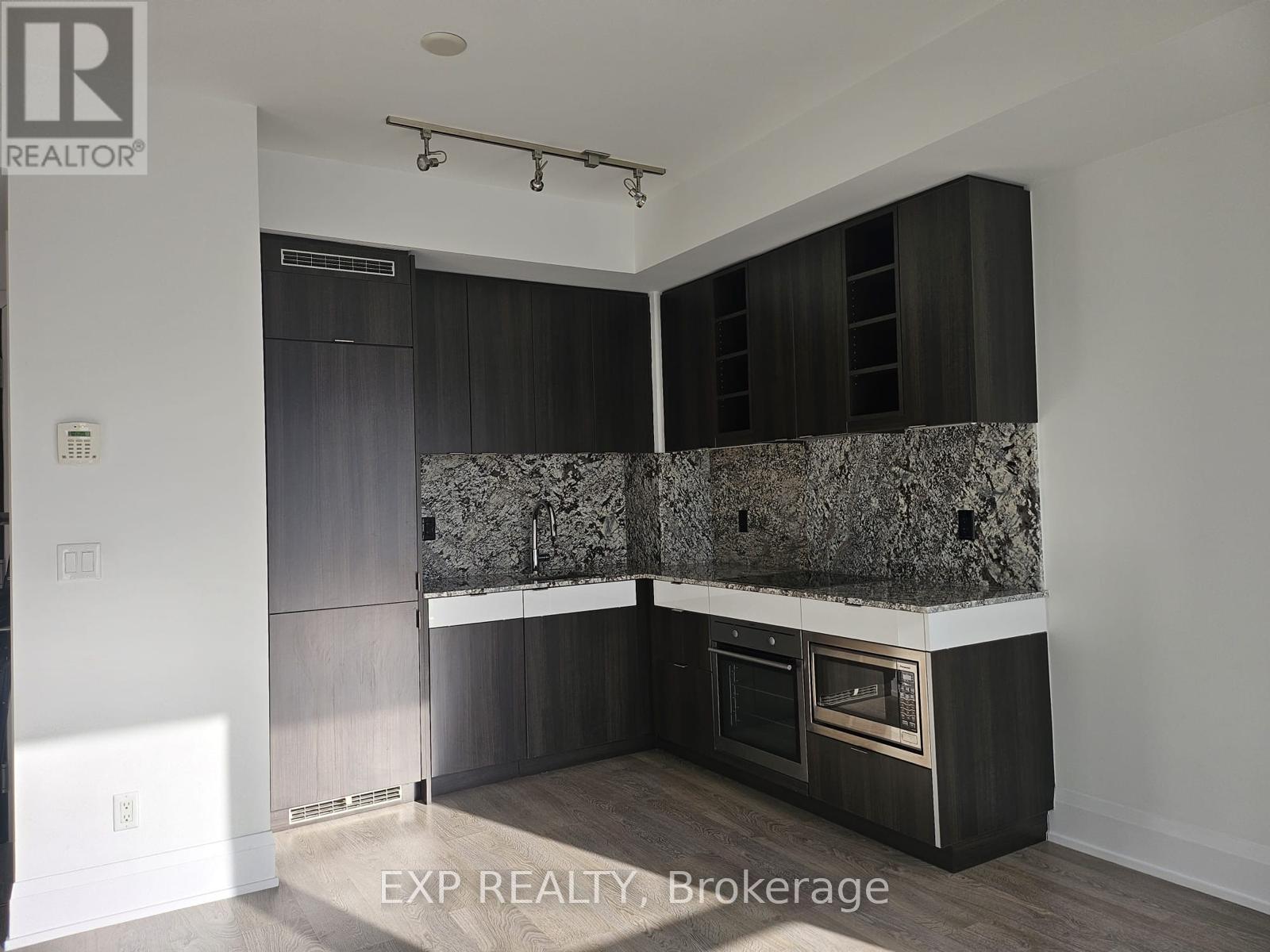 1408 - 101 Erskine Avenue, Toronto, Ontario  M4P 0C5 - Photo 4 - C12729442