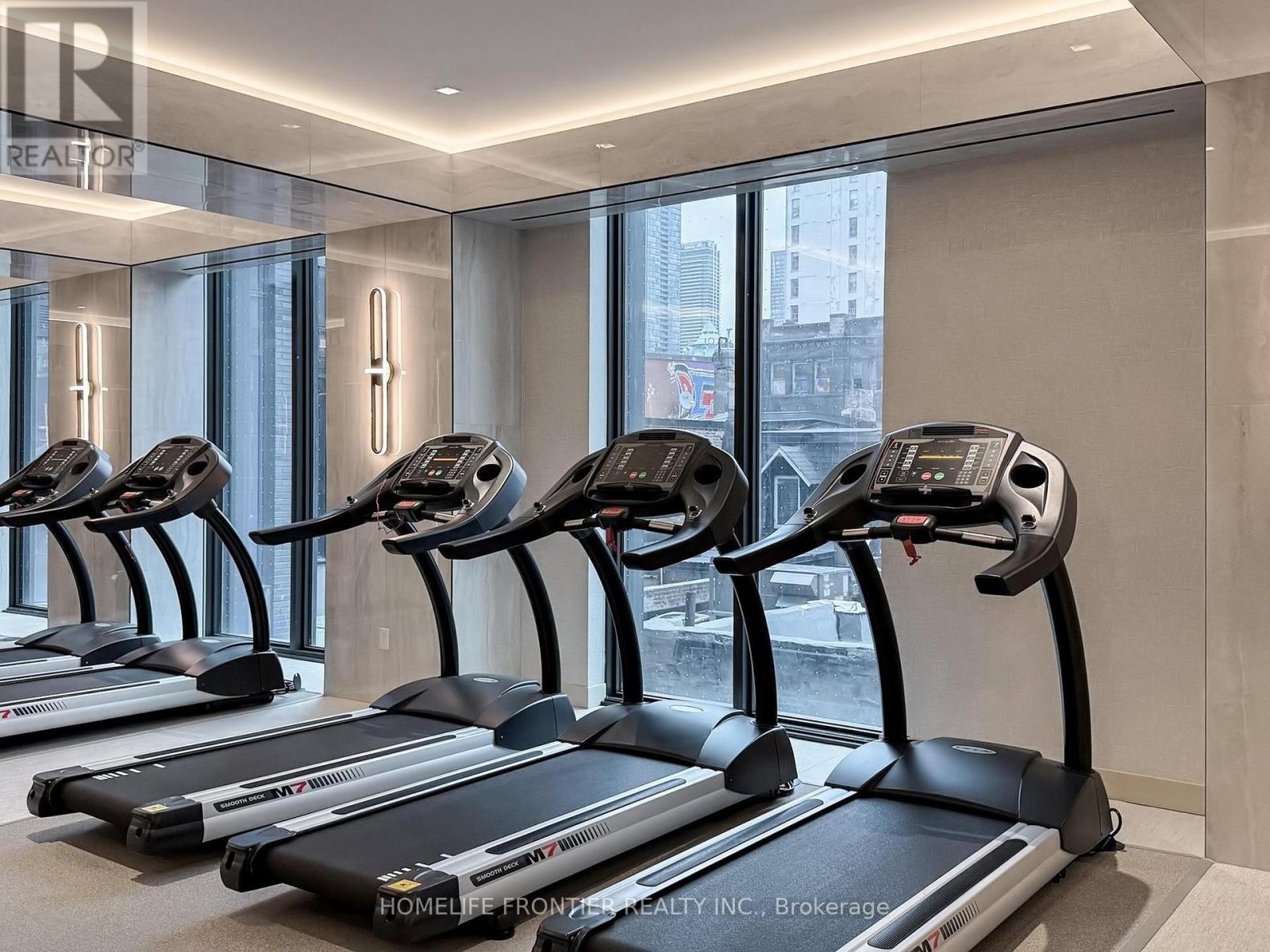 3007 - 8 Wellesley Street W, Toronto, Ontario  M4Y 0J5 - Photo 18 - C12729482