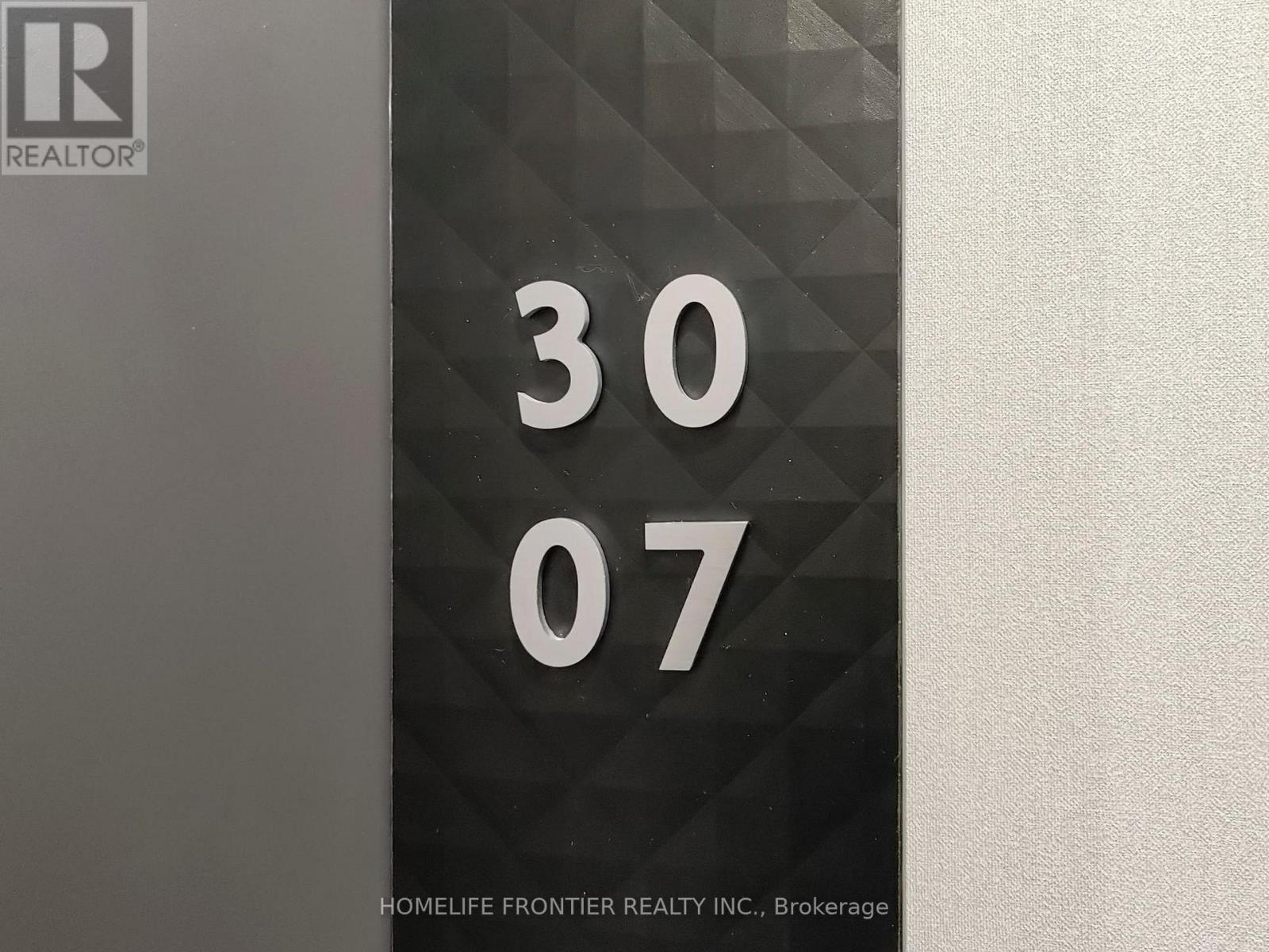 3007 - 8 Wellesley Street W, Toronto, Ontario  M4Y 0J5 - Photo 4 - C12729482