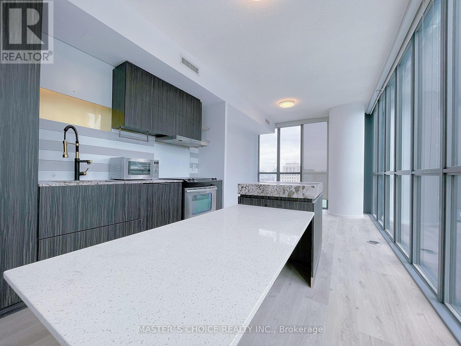 1310 - 101 Charles Street E, Toronto, Ontario  M4Y 0A9 - Photo 7 - C12729520