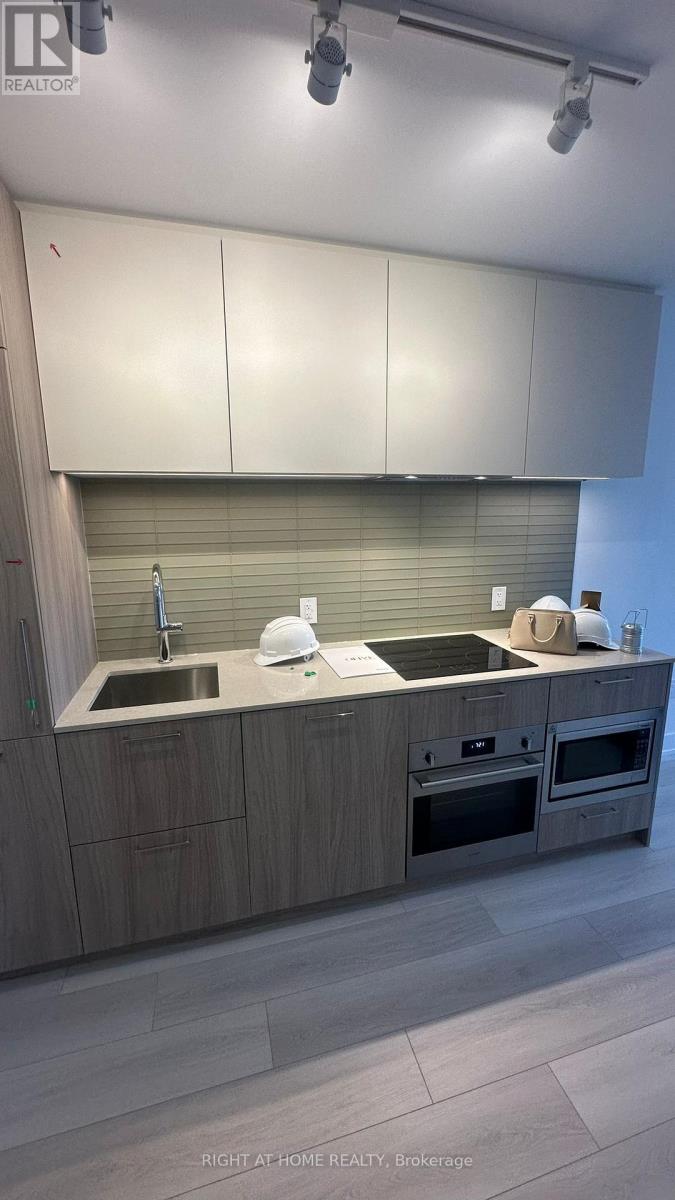 36 Olive Avenue, Toronto, Ontario  M2N 0M4 - Photo 3 - C12729548