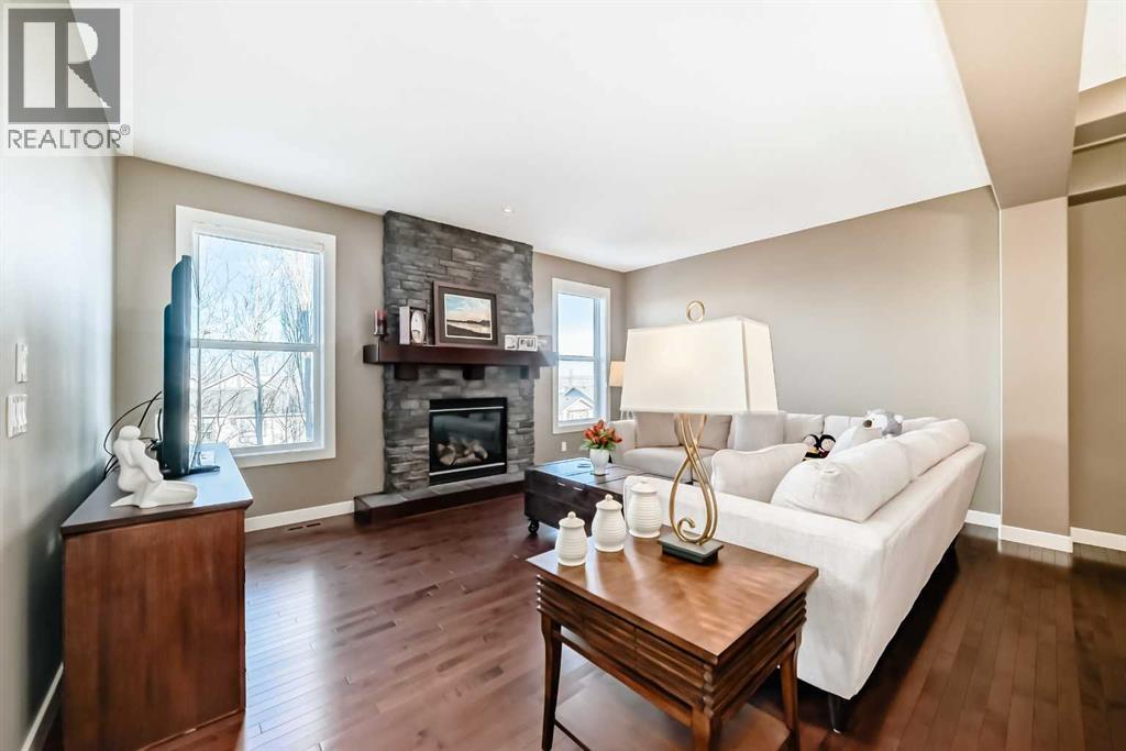 49 Crestridge View Sw, Calgary, Alberta  T3B 0M1 - Photo 9 - A2280495