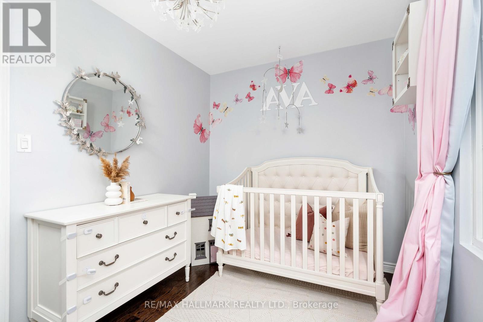 274 Gowan Avenue, Toronto, Ontario  M4J 2K6 - Photo 21 - E12729542