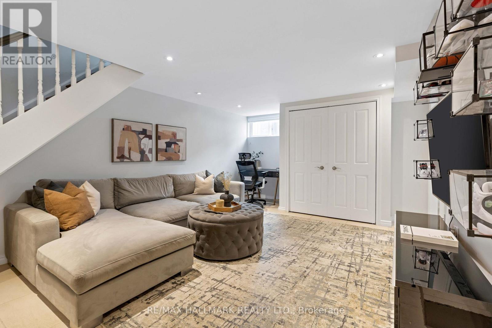 274 Gowan Avenue, Toronto, Ontario  M4J 2K6 - Photo 29 - E12729542