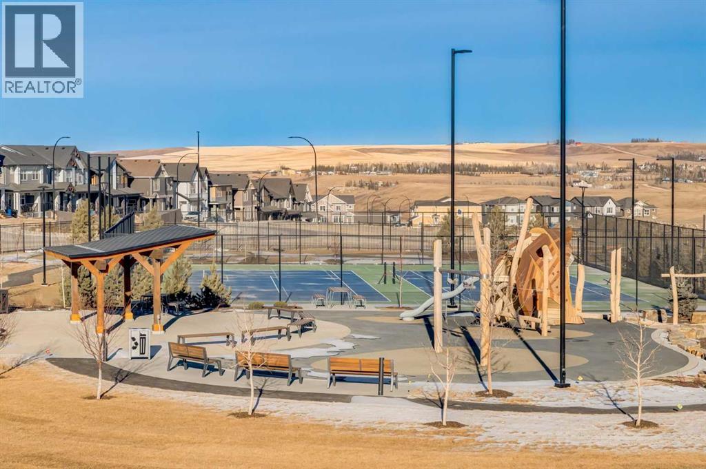 29 Marmot Passage NW, Calgary, Alberta  T3R 2J3 - Photo 37 - A2281142