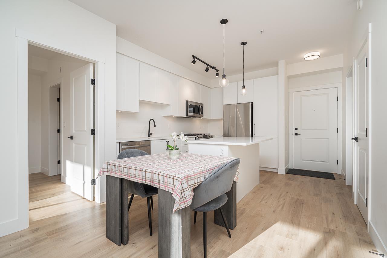 209 7506 199a Street, Langley, British Columbia  V2Y 3K9 - Photo 7 - R3082932