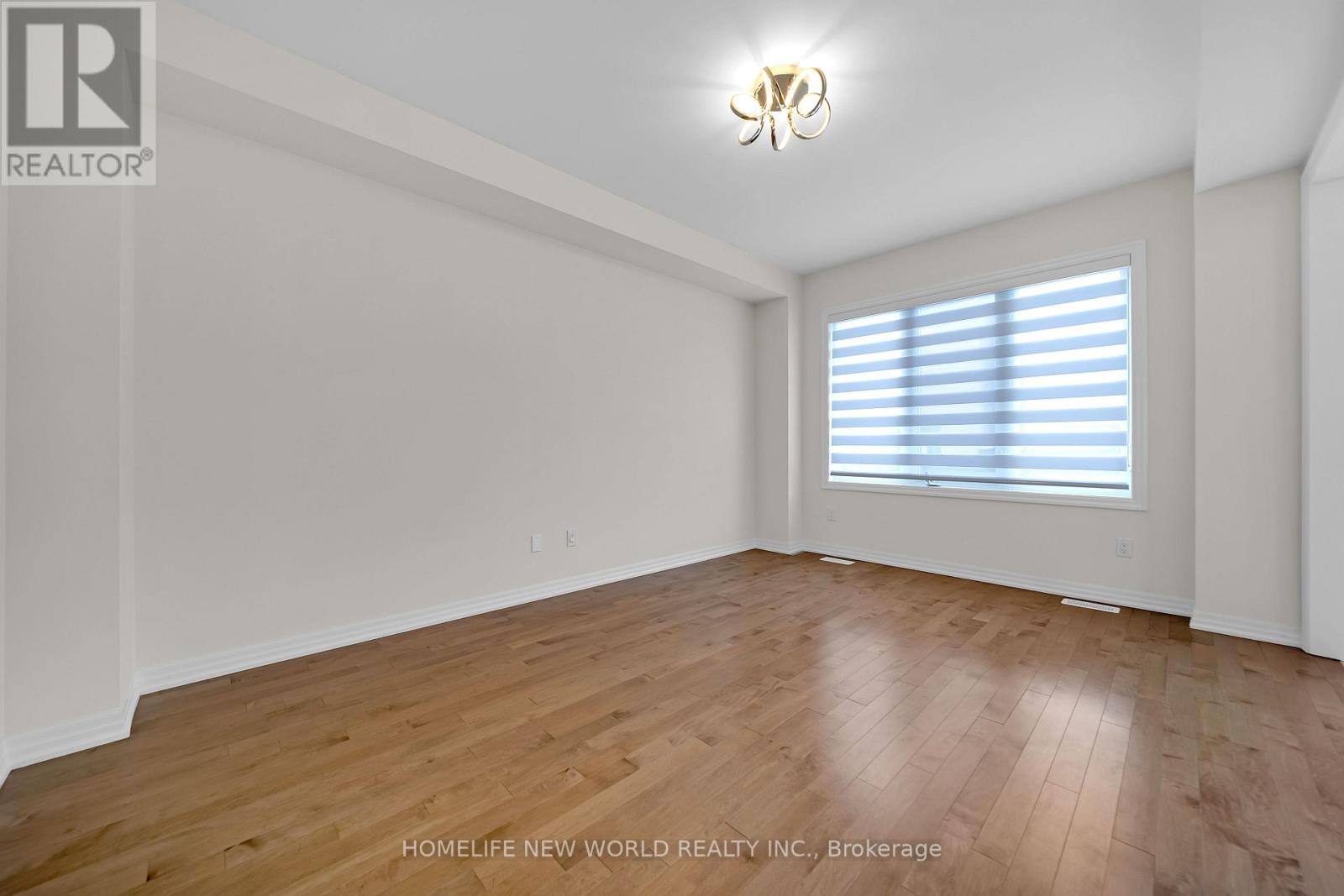 48 Crofting Crescent, Markham, Ontario  L6E 0W1 - Photo 4 - N12729452