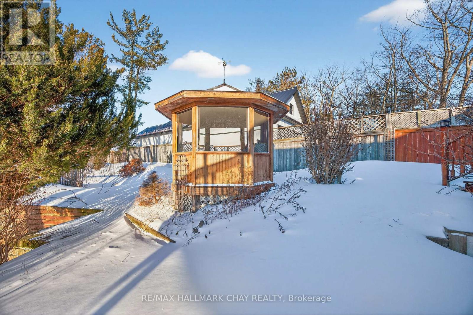 1976 River Road W, Wasaga Beach, Ontario  L9Z 2W2 - Photo 31 - S12729332