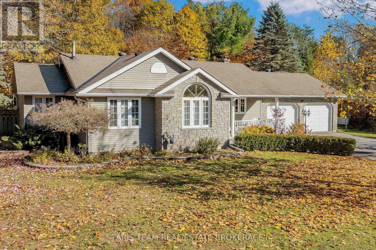 21 Maryjane Road, Tiny (Wyevale), Ontario  L0L 2T0 - Photo 6 - S12729538