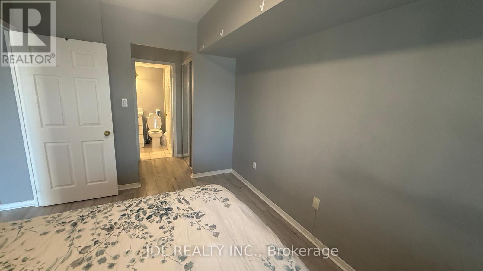 1610 - 887 Bay Street, Toronto, Ontario  M5S 3K4 - Photo 8 - C12615694