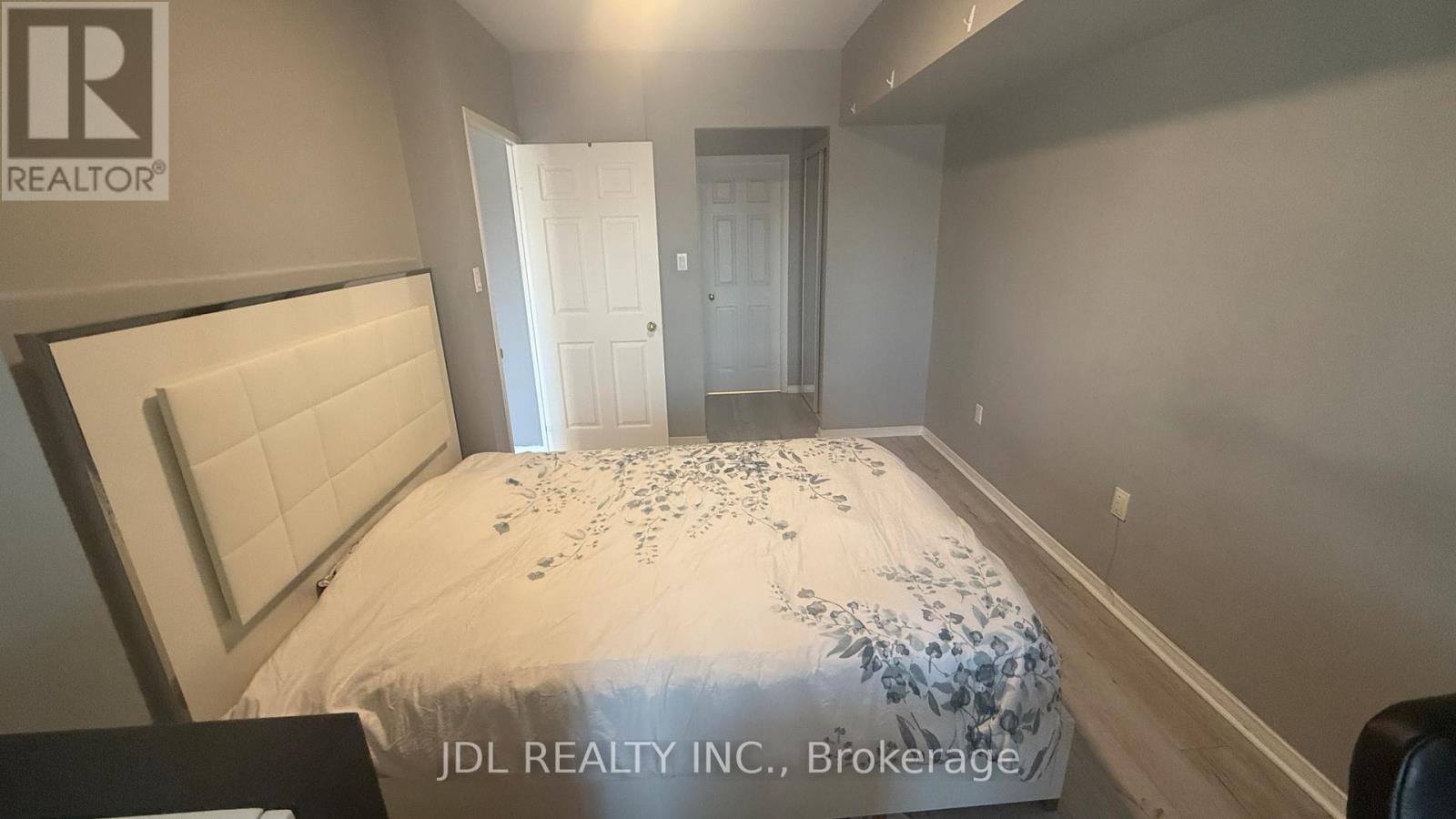 1610 - 887 Bay Street, Toronto, Ontario  M5S 3K4 - Photo 7 - C12615694