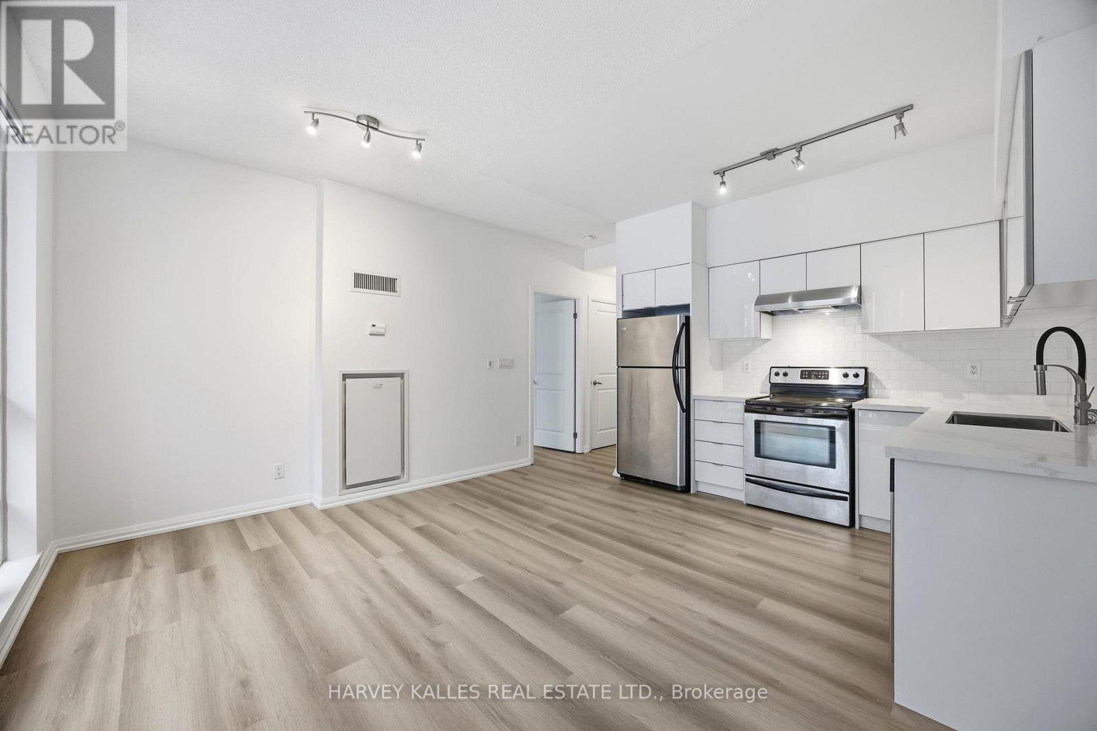 1111 - 35 Hayden Street, Toronto, Ontario  M4Y 3C3 - Photo 15 - C12728792