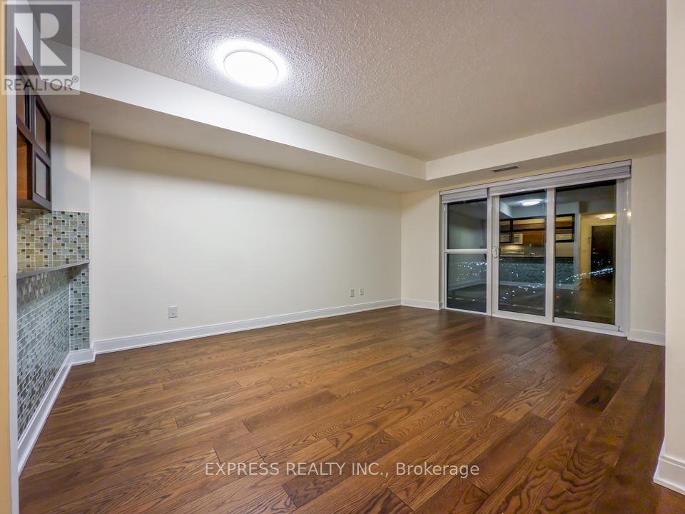 2806 - 125 Village Green Square, Toronto, Ontario  M1S 0L1 - Photo 5 - E12686394