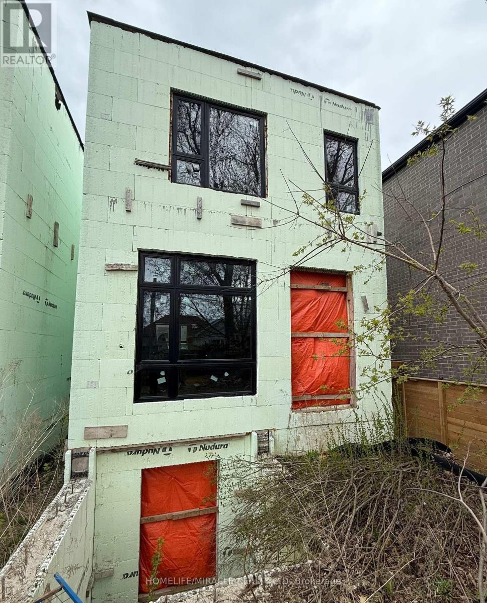 40 August Avenue, Toronto, Ontario  M1L 3M9 - Photo 4 - E12729186