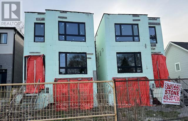 40 AUGUST AVENUE, Toronto, Ontario