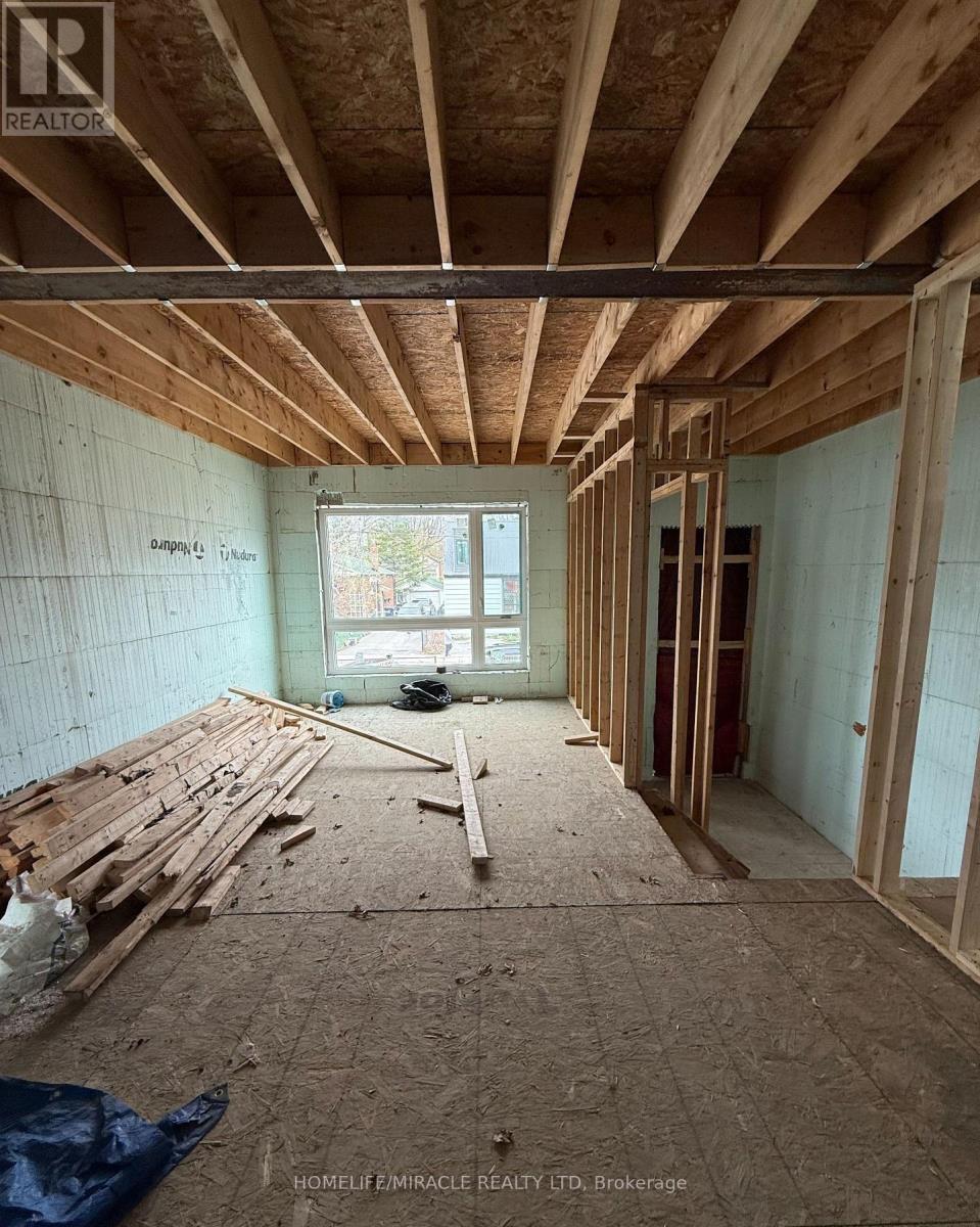 40 August Avenue, Toronto, Ontario  M1L 3M9 - Photo 5 - E12729186