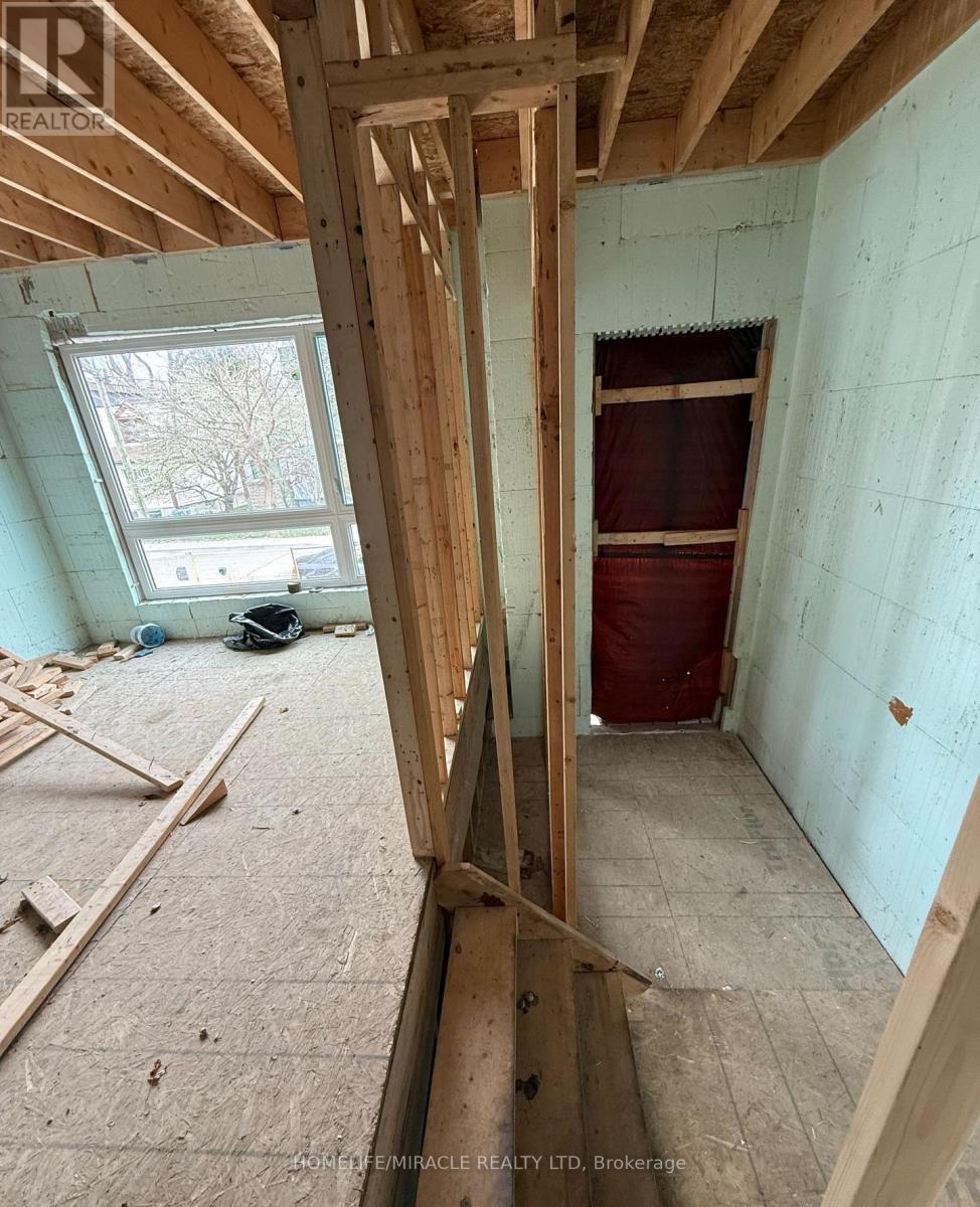 40 August Avenue, Toronto, Ontario  M1L 3M9 - Photo 15 - E12729186