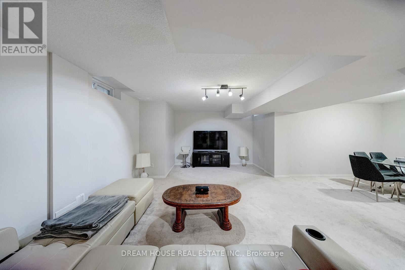 353 Michener Place, Milton, Ontario  L9T 8P4 - Photo 36 - W12729368